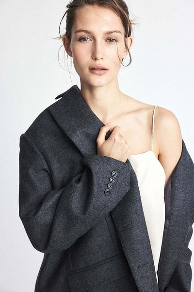 H&M السؤال الأول مطلوب