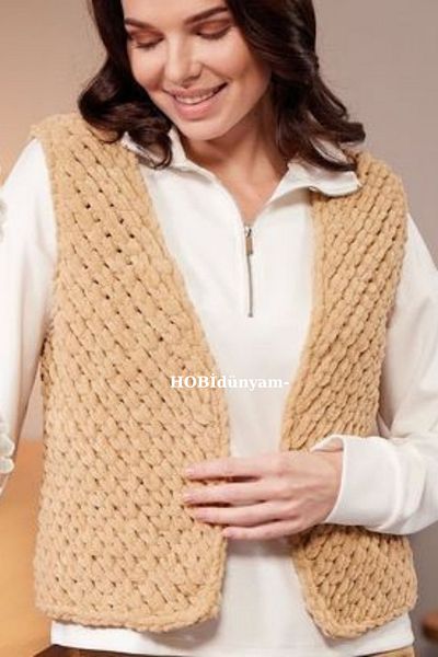 Alize Knitted Herringbone Model Vest