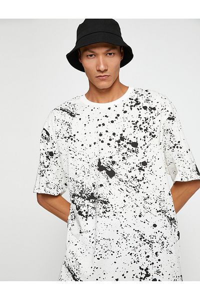 Koton Basic T-Shirt Crew Neck Print Detailed