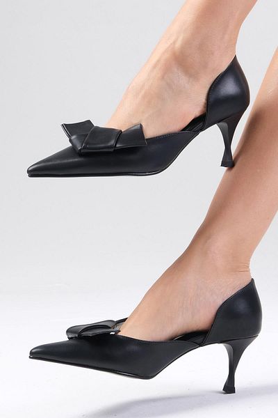 Mio Gusto Alexa Metallic Black Color Pointed Toe Women's Heeled Party and Evening Shoes with Bow Accessories