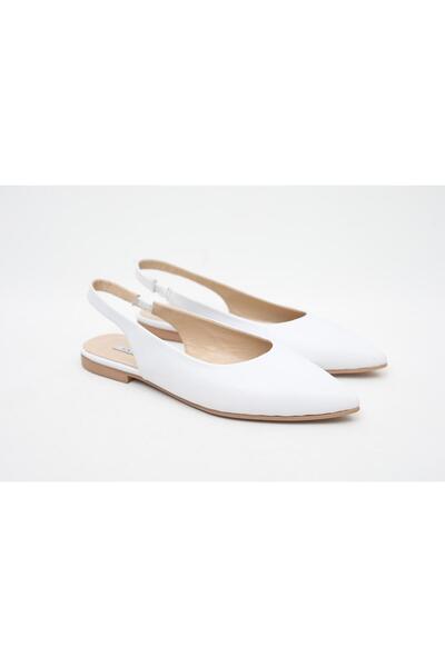 LA PASSION ARKASI AÇIK LASTİK DETAYLI BEYAZ AYAKKABI