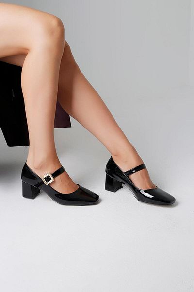 Beyond Women's Black Buckle Elastic Square Toe Patent Leather Heeled Shoes 6cm Byndkp103