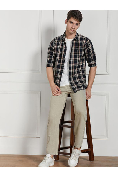 Dennis Lingo By Styli Mid Rise Relaxed Fit Solid Jeans