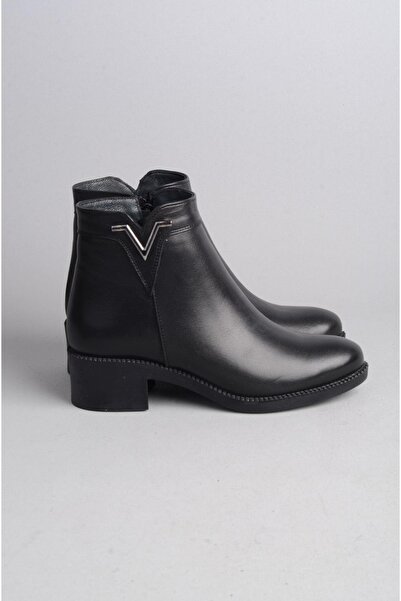 SEÇ KUNDURA Cizme negre de damă cu toc din piele naturală - SEÇ 628