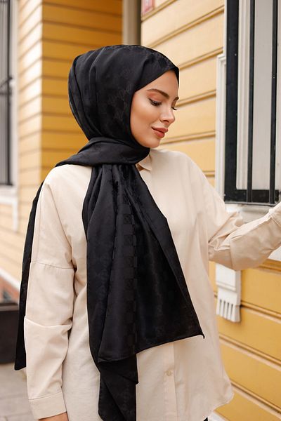QASSA SHAL Checkerboard Pattern Shawl