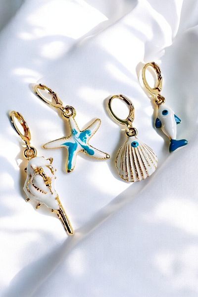 PETEK AKSESUAR Sea Shell 4 Piece Earring Set