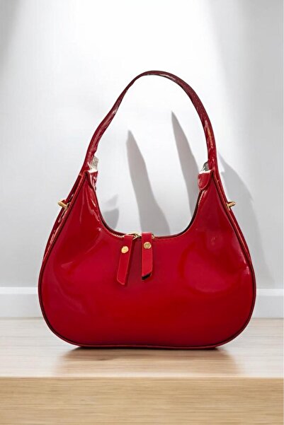 Melissa Boutique حقيبة باغيت من الجلد باللون الأحمر للنساء