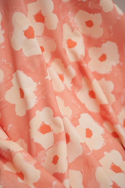 Tuğba Kuğu Printed Panama Fabric (100% Cotton) |   Giant Daisies
