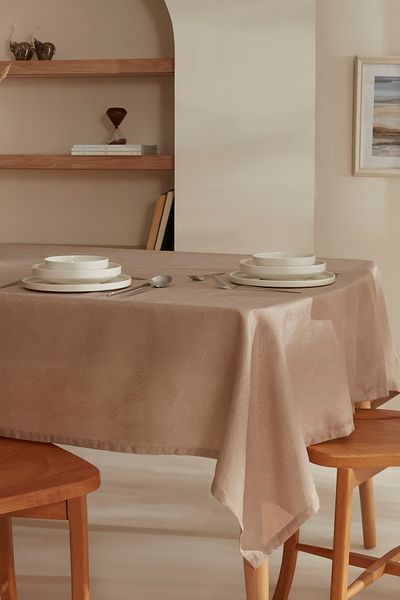 Karaca Home Μπεζ τραπεζομάντιλο Elizabeth