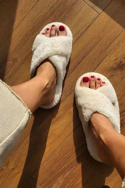 fluffy Γυναικείες μαλακές παντόφλες σταυρού