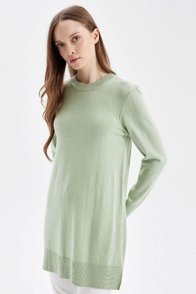 DeFacto Strick-Tunika-Pullover mit Rundhalsausschnitt und Schlitz, reguläre Passform – H3431az24au