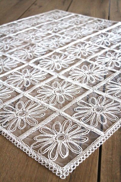 DDHOME 90X90 cm Fiskos Lace Knitted Table - 5001-Papatia