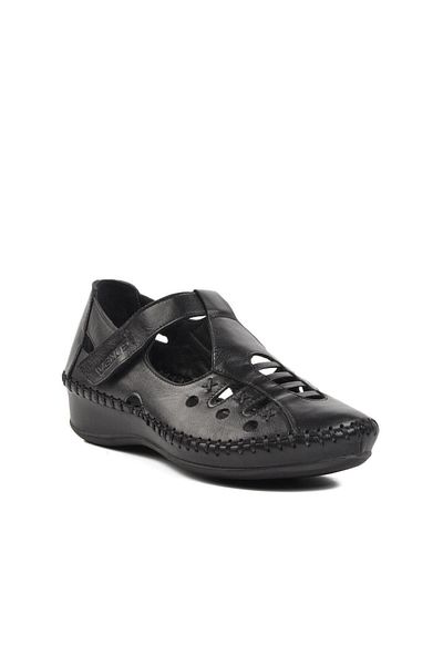 Venüs 18793301 Sandale din piele de damă