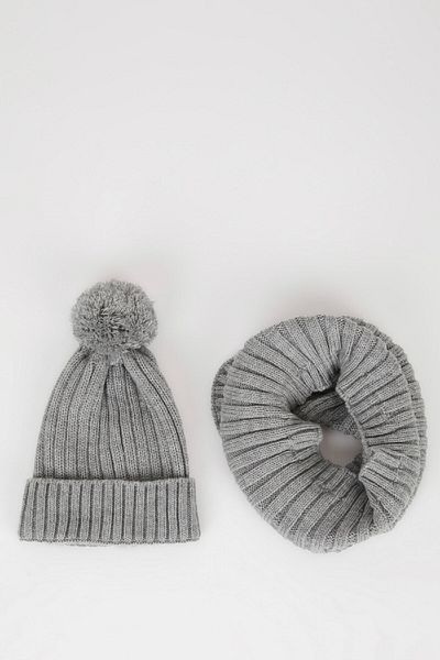 DeFacto Baby Boy Knitwear Scarf with Pompom 2-Piece Set - C8547A524Wn