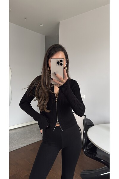 sinemkivanc co Marka Model Siyah El Geçirme Detaylı Ayarlanabilir Hırka