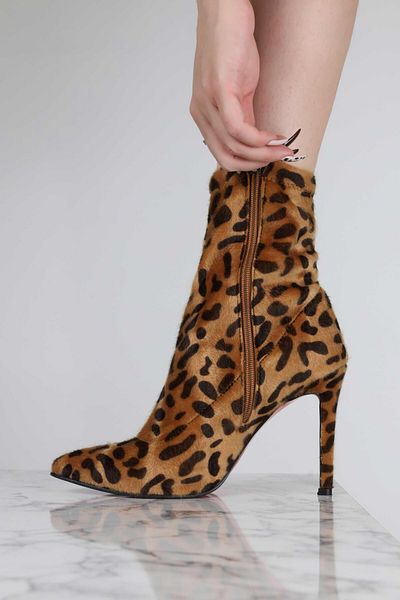 Sibel Durmaz Linda Leopard Feather Pointed Toe Boots