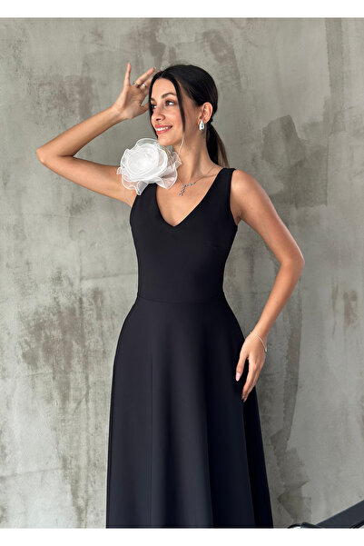 Angel Mia Rochie neagră midi cu decolteu în V