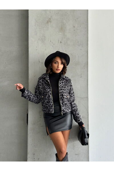 MODA Leopar Desenli Kaşe Mont