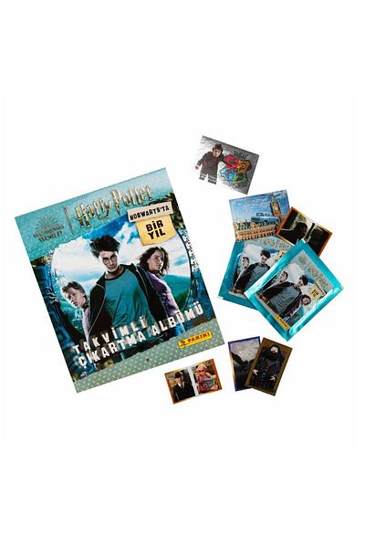 Panini Harry Potter One Year at Hogwarts Sticker Album - Pack of 50 (200 Stickers+50 Cards)