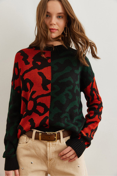 Olalook Kadın Zümrüt Yeşili Leopar Bloklu Triko Kazak KZK-19000832