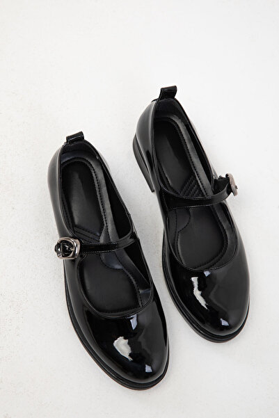 SOHO Patent Leather Black Women's Casual Shoes - 20090