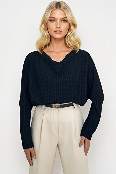 Trend Alaçatı Stili Schwarze Damen-Strickbluse mit Rundhalsausschnitt und weitem Schnitt ALC-X13126