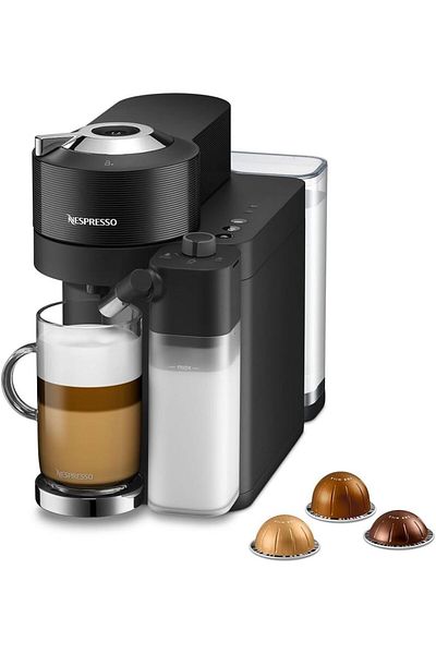 Nespresso Vertuo Lattissima coffee machine by Nespresso, Matte Black - UAE Version