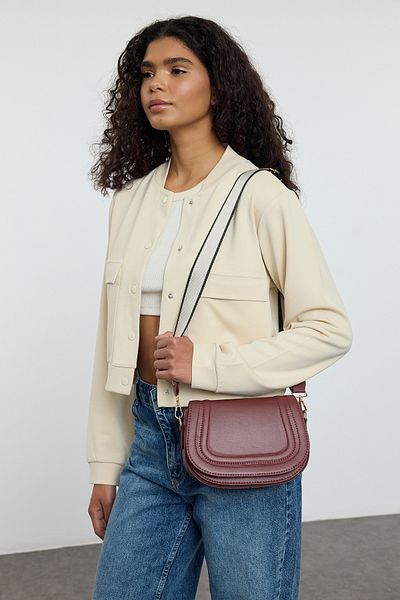 TRENDYOL SHOES Burgundy Crossbody Damen Tasche TWOAW25OC00003