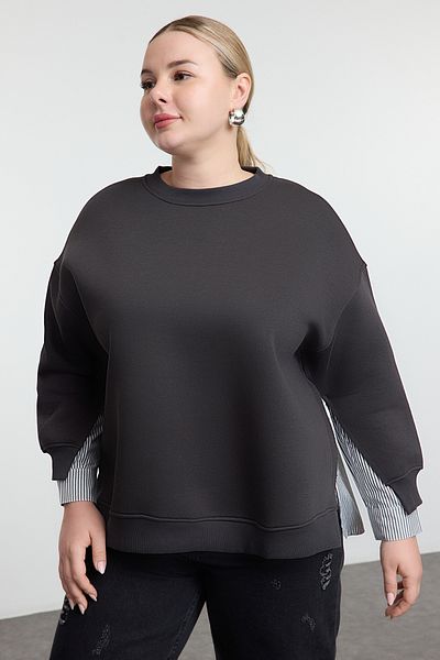 Trendyol Curve Anthracite Oversize Fit Bottoming Shirt Removal Look Knitted Plus Size Sweatshirt Tbbaw25Ao00000