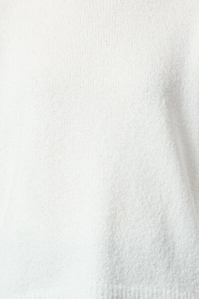 Trendyol Collection Ecru*001 Wide Fit Textured Knitwear Sweater Twoaw23Kz01863