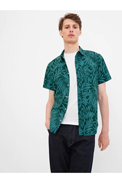 GAP Erkek Yeşil Tropikal Desenli Slim Fit Poplin Gömlek
