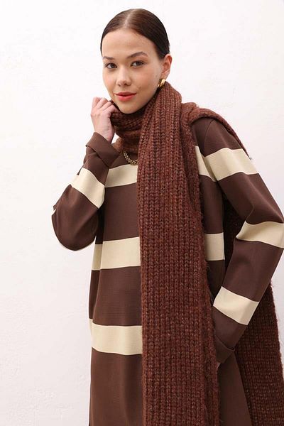 ALLDAY Taba Knitwear Tassel Shawl