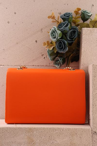 weem bag Чанта Weembag 414 Matte с верижка и заключена презрамка