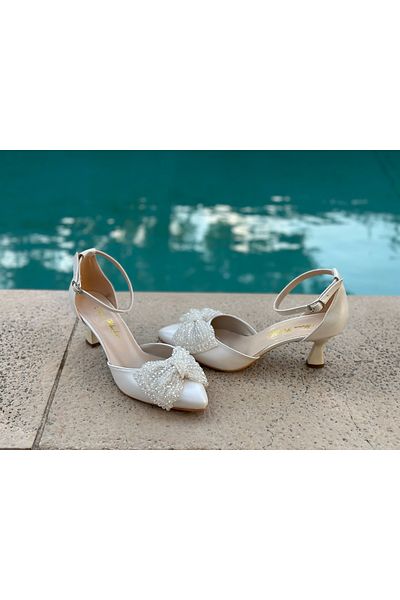 İlkinin Pabuçları Bow Detailed Stone Beaded Women's Evening Shoes, Ecru Mother of Pearl 7cm Goblet Heel Bridal Shoes