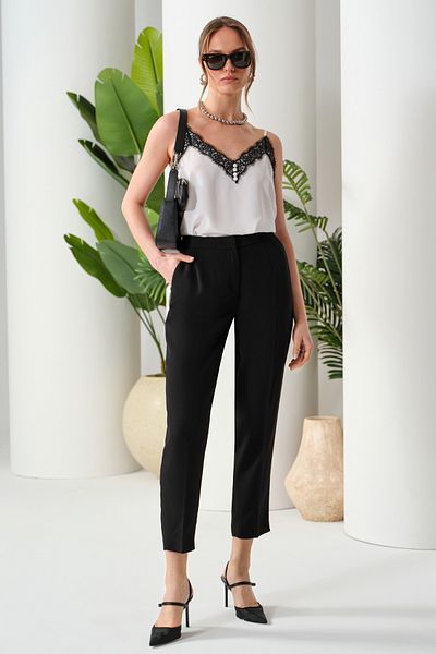 Naramaxx Carrot Form Trousers