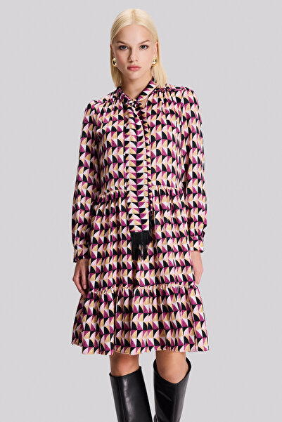 Naramaxx Bol Kesim Yakası Bağlamalı Elbise