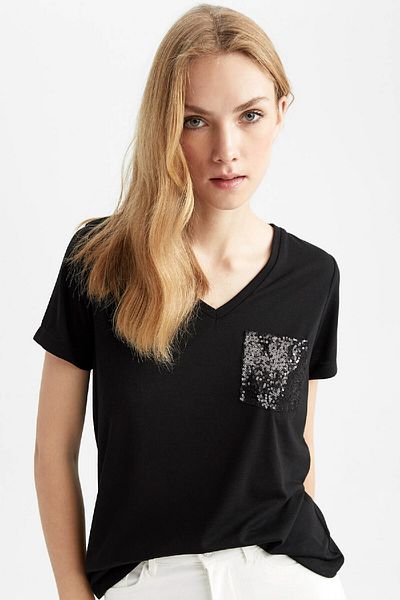 DeFacto Regular Fit V-Neck Sequin Detailed Short Sleeve T-Shirt U3769az23sp