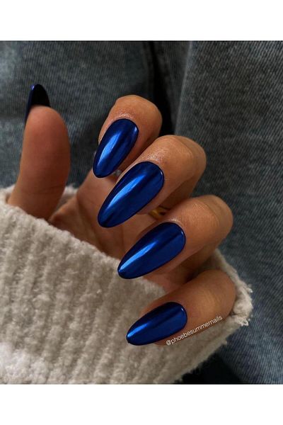 Mia Professional Navy Blue Colored Chrome Nail Powder - Mirror Effect