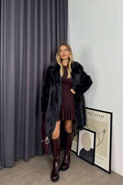 Sue Store Black Lined Oversize Premium Fur Coat