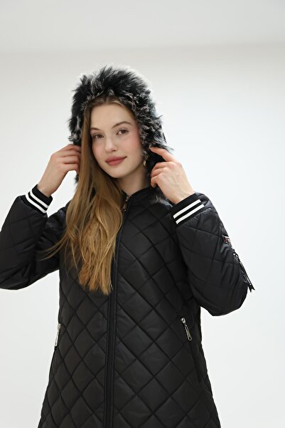 QUBERZ Black Quilted Coat - Diamond Pattern and Hoodie