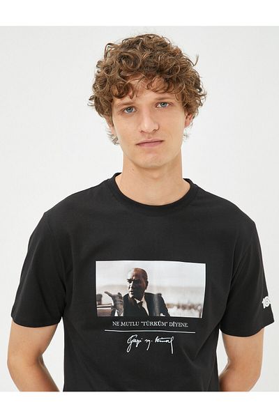 Koton Ειδικό μπλουζάκι με στάμπα Ataturk Slim Fit 100th Anniversary