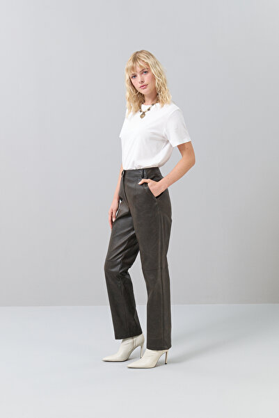 Roman Eskitilmiş Görünümlü Düz Paça Deri Pantolon Kahve K2512065_005