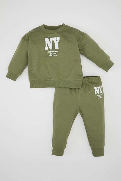 DeFacto Printed Sweatshirt and Jogger Tracksuit Set for Baby Boy - D0719A524Au