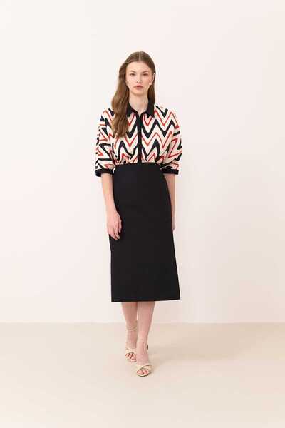 Roman Yırtmaçlı Midi Boy Etek Siyah Y2415055_001