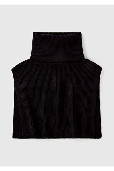 United Colors of Benetton طوق الرقبة