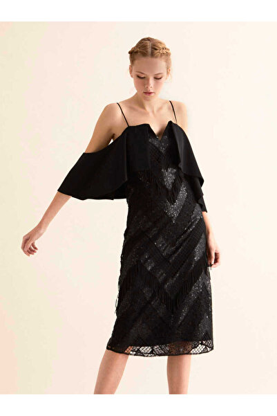 Roman Püskül Ve Payet İşlemeli Gece Elbisesi Siyah Y1811184_001