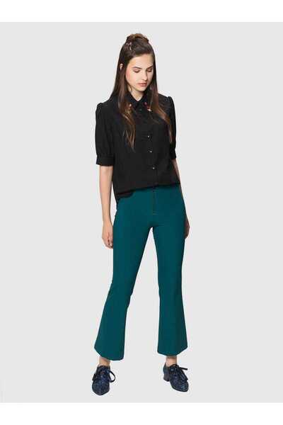 Roman Cep Detaylı Flare Kısa Paça Pantolon Yeşil K1812010_012