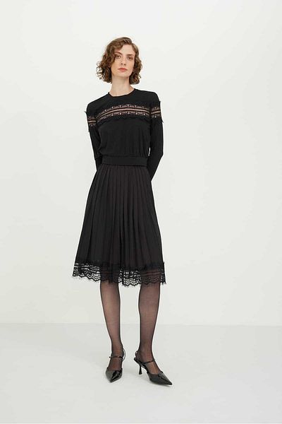 Roman Lace Detailed Pleated Knitted Midi Skirt Black K2425002_001