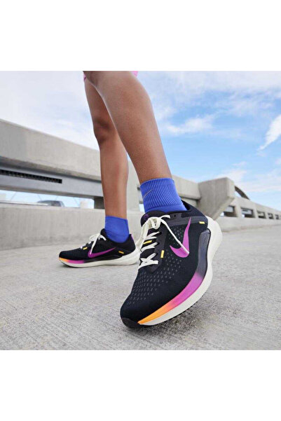 Nike Air Winflo 10 Kadın Koşu & Yürüyüş Ayakkabısı