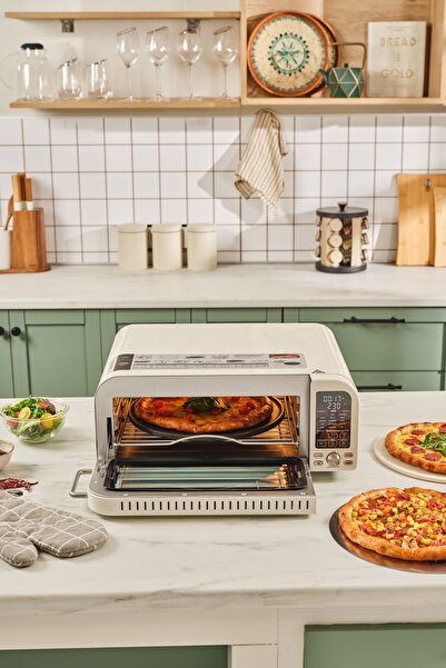 Karaca Vintage Craft Pizza Makinesi ve Airfryer Cream